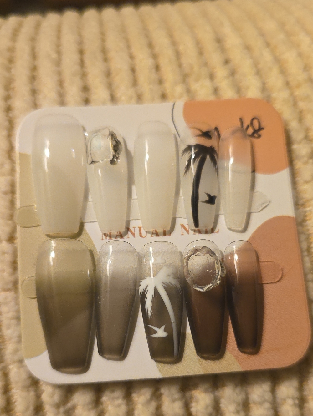 Palm Accent Ombre Press-On Nails in White and Brown Size Med